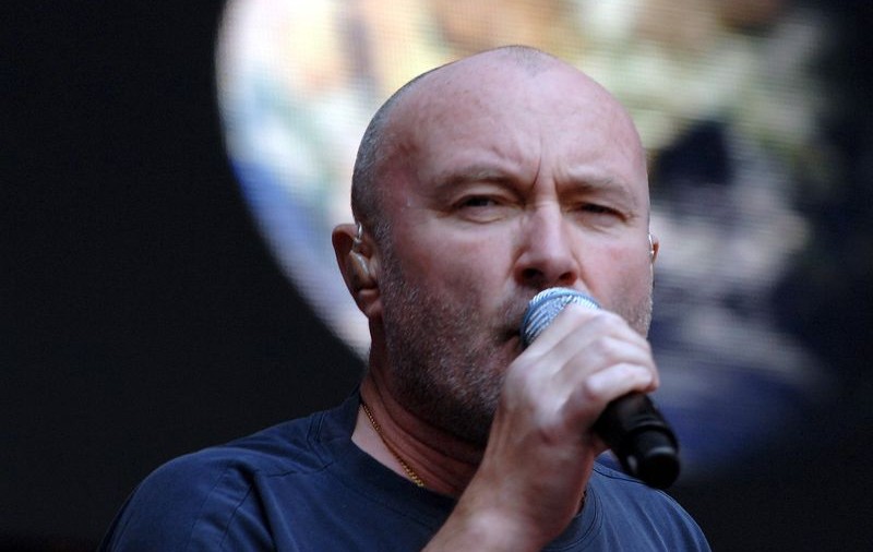 Phil Collins ar putea paraliza