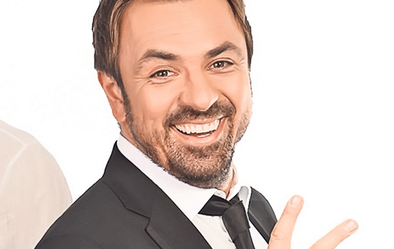 EXCLUSIV/ Horia Brenciu caută rețeta-minune în lupta pentru supremație pe piața concertelor de calibru. S-a apucat de gătit ca să-i ia fața lui Bănică