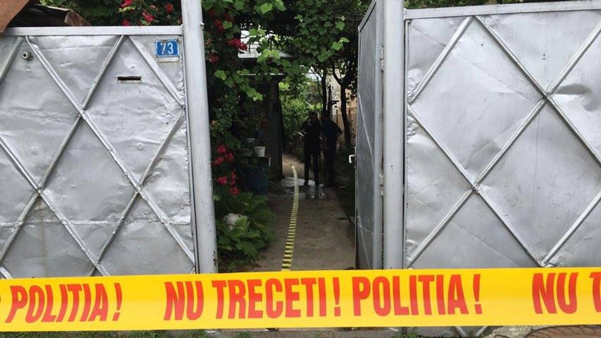 Bărbat din județul Vaslui, omorât în bătaie pentru o tabletă. Victima și agresorul au băut alcool împreună