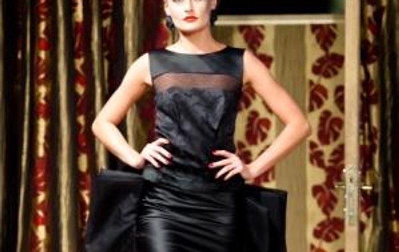 Agnes Toma şi-a lansat cea mai nouă colecţie ”Red Passion”