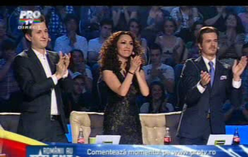 Juriul de la ”Românii au talent” l-a aplaudat în picioare! ”Eşti un supertalent” FOTO