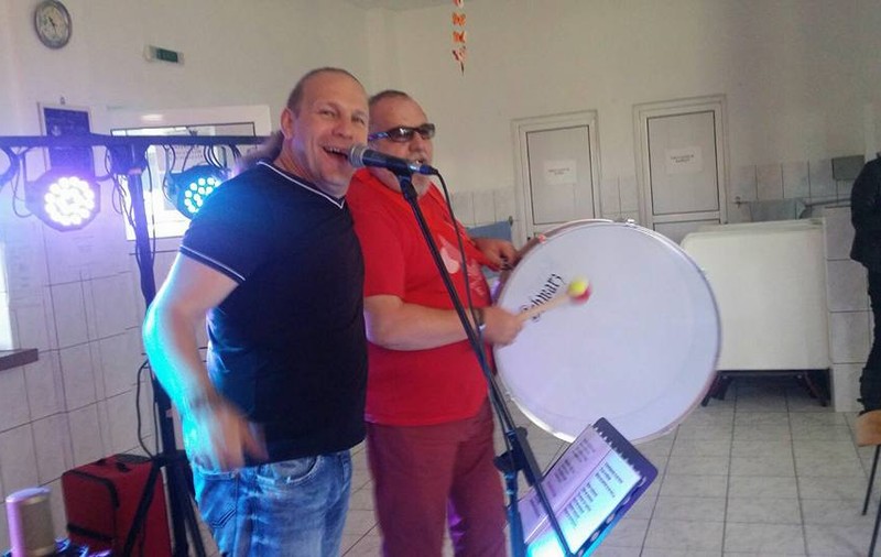 EXCLUSIV/ Proiect unic pe banii lui! Vali Crăciunescu înregistrează un album cu pacienții de la neuropsihiatrie