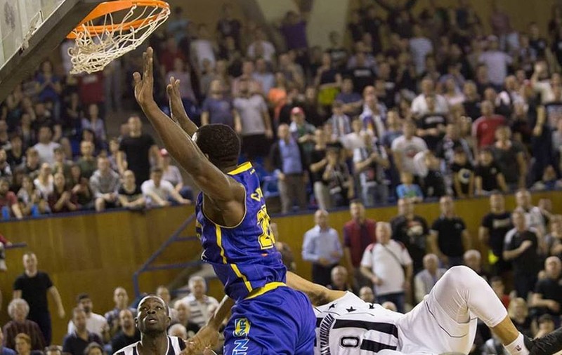 Liga Națională de baschet 2018, Top 6, etapa a 27-a: U-BT Cluj a trecut de Sibiu în Derby de Transilvania, Steaua a învins la Oradea. Meciuri cu săli arhipline