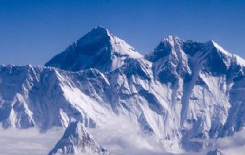 Plasticul de unică folosință, interzis pe Everest