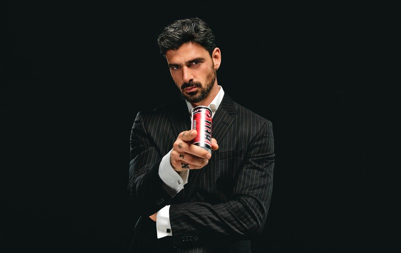 Michele Morrone sosește în România: vedeta internațională va fi la Băneasa Shopping City, pe 21 aprilie, la evenimentul HELL