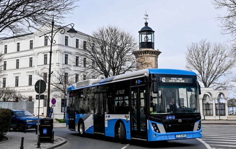 Transportul public din Constanța continuă să fie paralizat de greva angajaților CT BUS. Principalele cerințe ale angajaților
