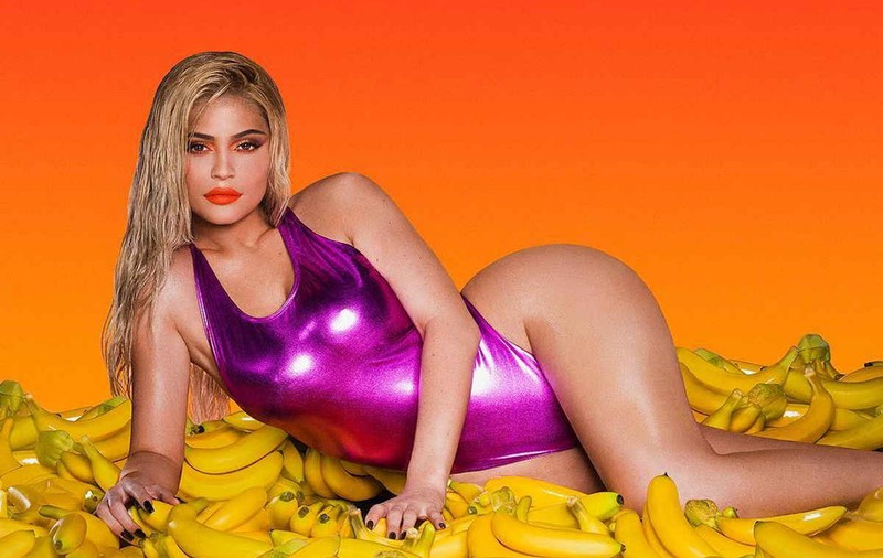 Kylie Jenner, la un pas să devină miliardară. Mezina clanului Kardashian și-a construit un imperiu din cosmetice