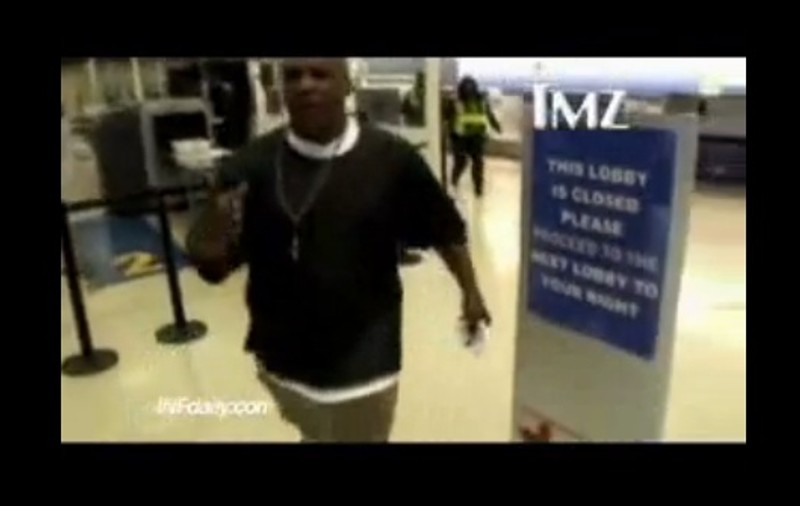 Video / Iată altercaţia dintre Mike Tyson şi fotograf, în aeroportul din L.A.
