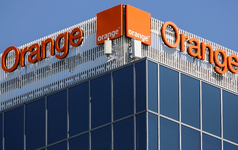 Orange România a fost amendată cu 100.000 de euro după ce a expus datele clienților