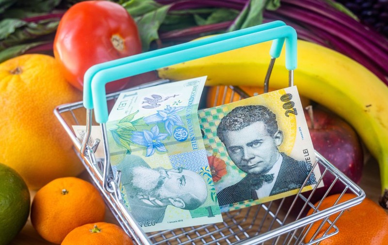 Începe cel mai scump post al Paștelui. Cât vor scoate românii din buzunare