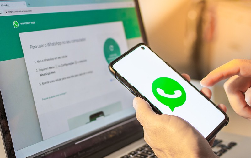 Serviciile secrete din România vor ști ce scriem pe WhatsApp. Guvernul, acuzat că a introdus pe ascuns articolul-problemă