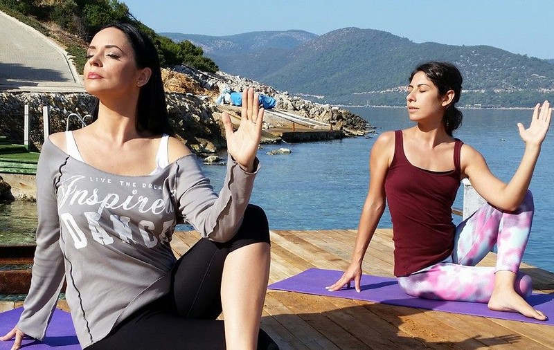ANDREEA MARIN, DETOXIFIERE în TURCIA! CE FACE CU LIMBA CA SĂ SE PURIFICE?