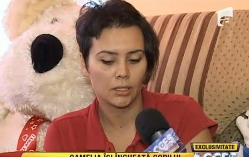 Camelia, o mamă al cărei bebeluş suferă de o boală incurabilă: "Vreau să îmi îngheţ copilul cât încă este în viaţă"