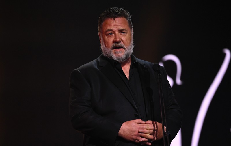 Russell Crowe, transformare spectaculoasă la 62 de ani. Actorul a slăbit zeci de kilograme și revine la fizicul din „Gladiatorul”