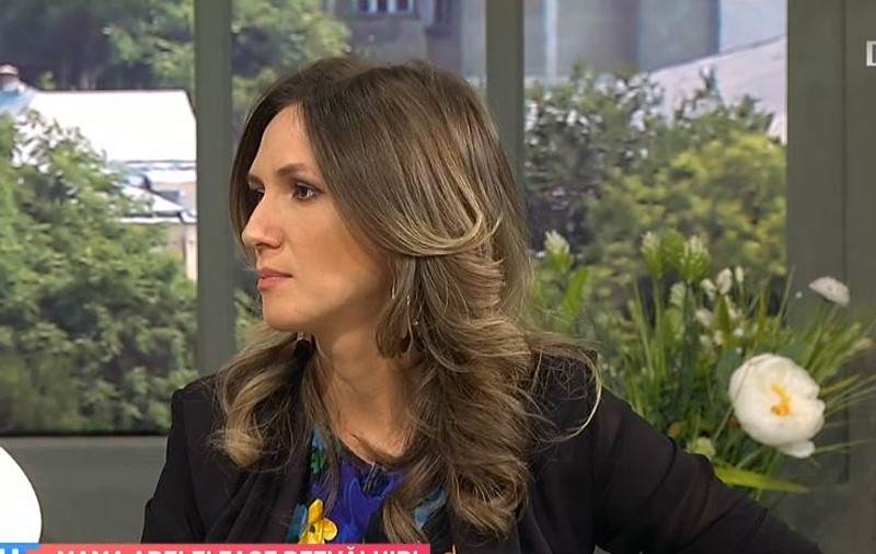 Adela Popescu simte nevoie de o schimbare, dar fanii au taxat-o. “Horror. Te îmbrătrânește, nu-ți stă bine “