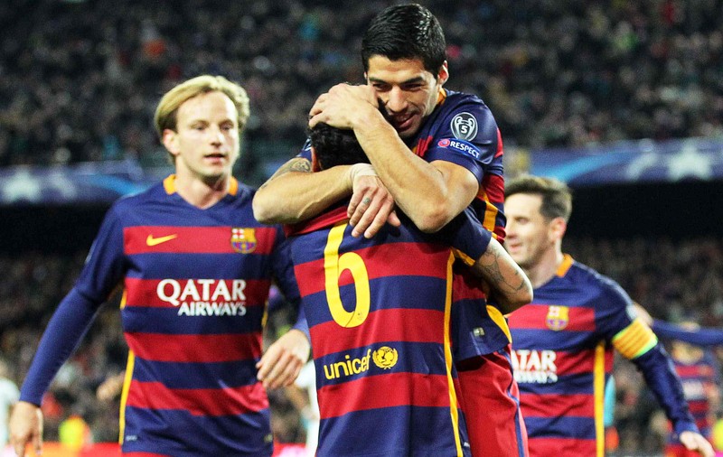 Liga Campionilor. Barcelona a umilit AS Roma, ”dublă” pentru Leo Messi. Bayern a surclasat Olympiacos. Arsenal și Chelsea, succese limpezi. Zenit a bătut Valencia. Surpriză la Porto. Calificatele în ”optimi”