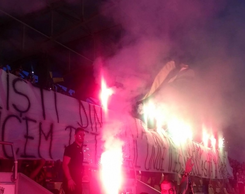 Petrolul Ploiești, încă un show! Peste 5.000 de oameni la meciul de liga a patra Prahova | FOTO&VIDEO