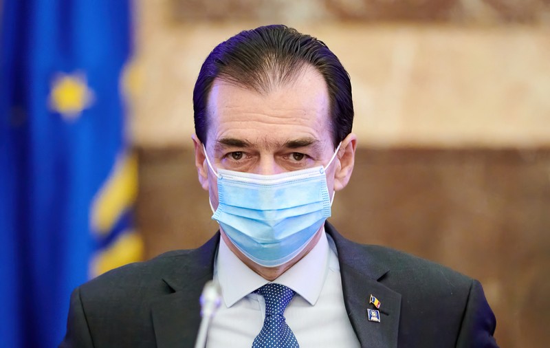 Măști gratuite pentru 1,1 milioane de români defavorizați. Guvernul emite joi ordonanța de urgență