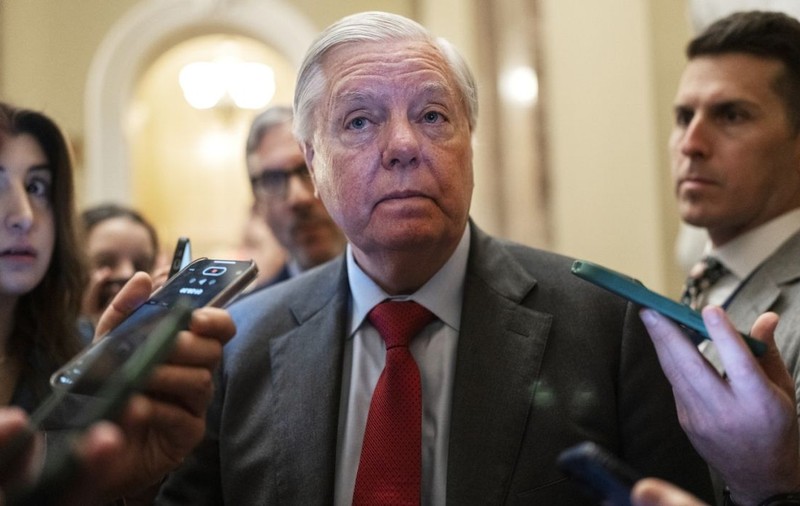 72 de senatori americani îi cer lui Trump să aprobe sancțiuni „zdrobitoare” împotriva Rusiei
