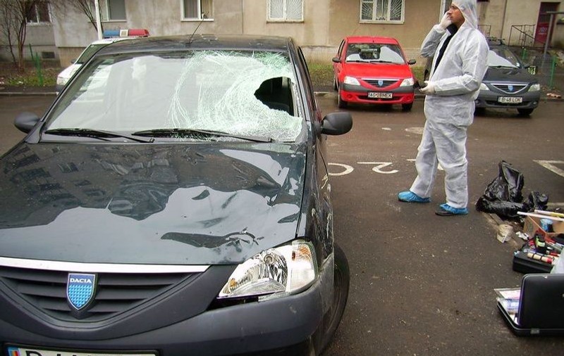 Patronul implicat într-un accident rutier mortal e de negăsit