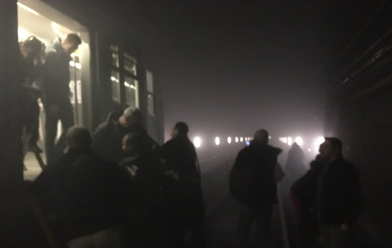 Tragedia de la Bruxelles: 34 de morți, sute de răniți! ^Patru români, pe lista victimelor. Un fotbalist a scăpat din trei atentate în 10 zile