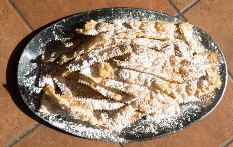 Un bon de 30 de euro pentru un desert a ajuns motiv de scandal într-o comună din Italia: „S-au risipit bani publici”