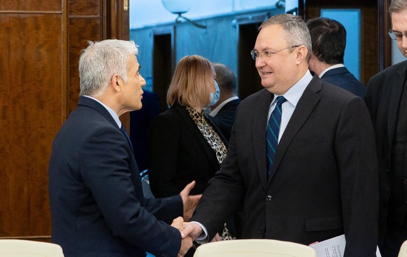 Premierul Ciucă, discuție cu ministrul israelian de externe: Mai mult ca oricând, cetățenii trebuie protejați de efectele agresiunii din Ucraina
