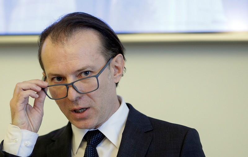 Suntem conduși de niște putiniști. Ministrul de finanțe Cîțu e primul dintre ei
