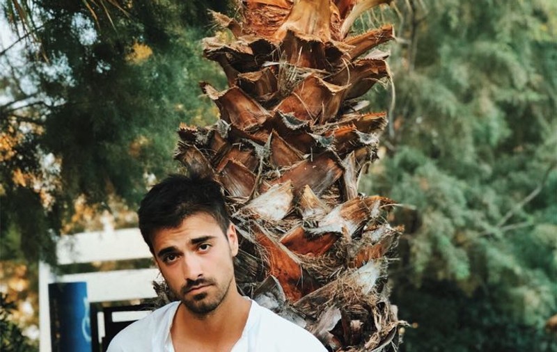 FOTO EXCLUSIV/ Liviu Teodorescu și-a dus iubita în Grecia. „Ea e sursa mea de energie și de inspirație!”