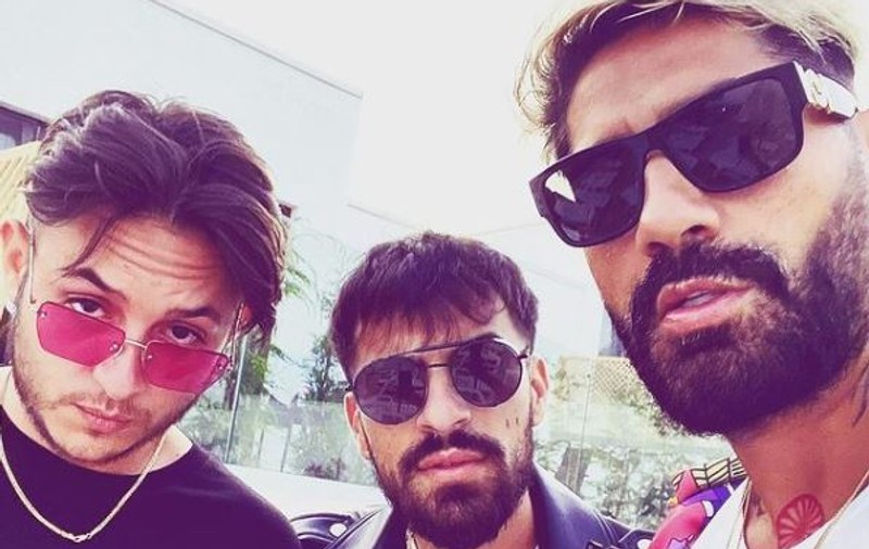 Cine este Johny Romano, protejatul lui Connect-R. Artistul a luat cu asalt industria muzicală