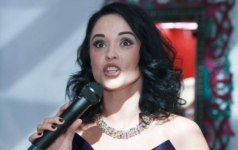 Andreea Marin, gazdă la deschiderea unui magazin exclusivist