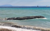O barca rasturnata in kefalonia, septembrie 2026