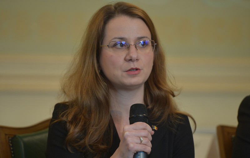 Ministra Educației Ligia Deca, despre greșeala de a da burse și elevilor cu note sub 5: „Nu am agreat ce înseamnă merit în societate”