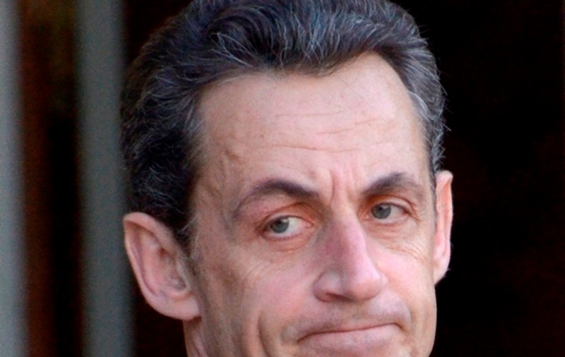 Nicolas Sarkozy nu scapă! Percheziţii la domiciliul şi biroul fostului preşedinte al Franţei!