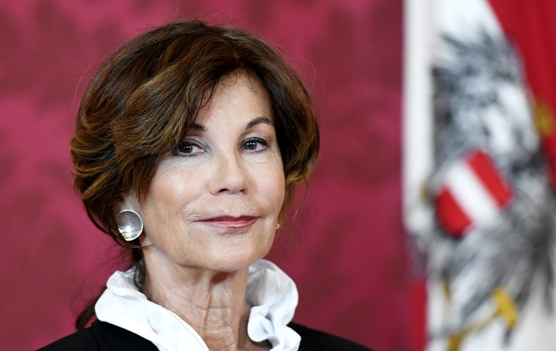 Brigitte Bierlein a fost numită cancelar interimar al Austriei