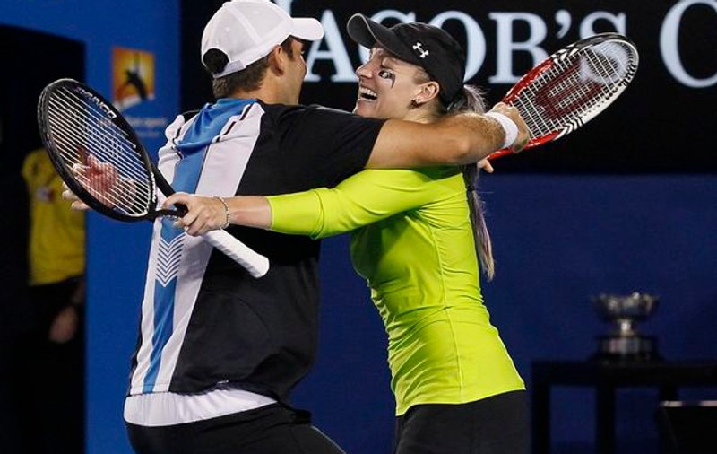 Tecău a băut şampanie cu partenera lui, în vestiarul fetelor, la Australian Open  