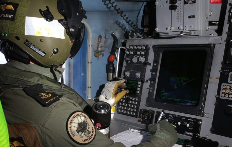 UN PILOT al MH370 a ÎNCERCAT să dea UN TELEFON din AERONAVĂ, înainte de PRĂBUŞIRE