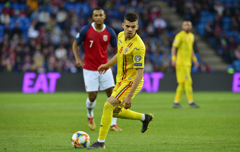 Cavaleria ușoară de Malta! Cu Ianis Hagi titular și alte fețe noi în echipă, Naționala trebuie să câștige în La Valletta pentru a continua lupta de calificare la Euro 2020