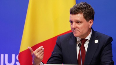 nicusor-dan-summit-b9-vilnius-2 iunie