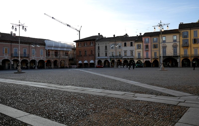 Românii din Lombardia, după doi ani de pandemie: „Am văzut multe familii distruse de la o zi la alta. Trebuie să apreciem mai mult viața”