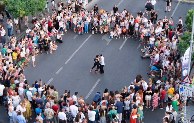 „Noaptea Dansului”, cel mai mare eveniment de dans din ţară, are loc în weekend pe Calea Victoriei din București