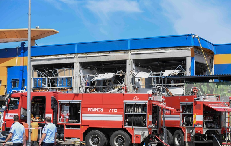 Explozie la Dedeman Botoșani | Care este starea celor 15 persoane rănite în deflagrație