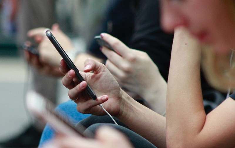 Cinci moduri prin care poți scăpa de dependența de telefon