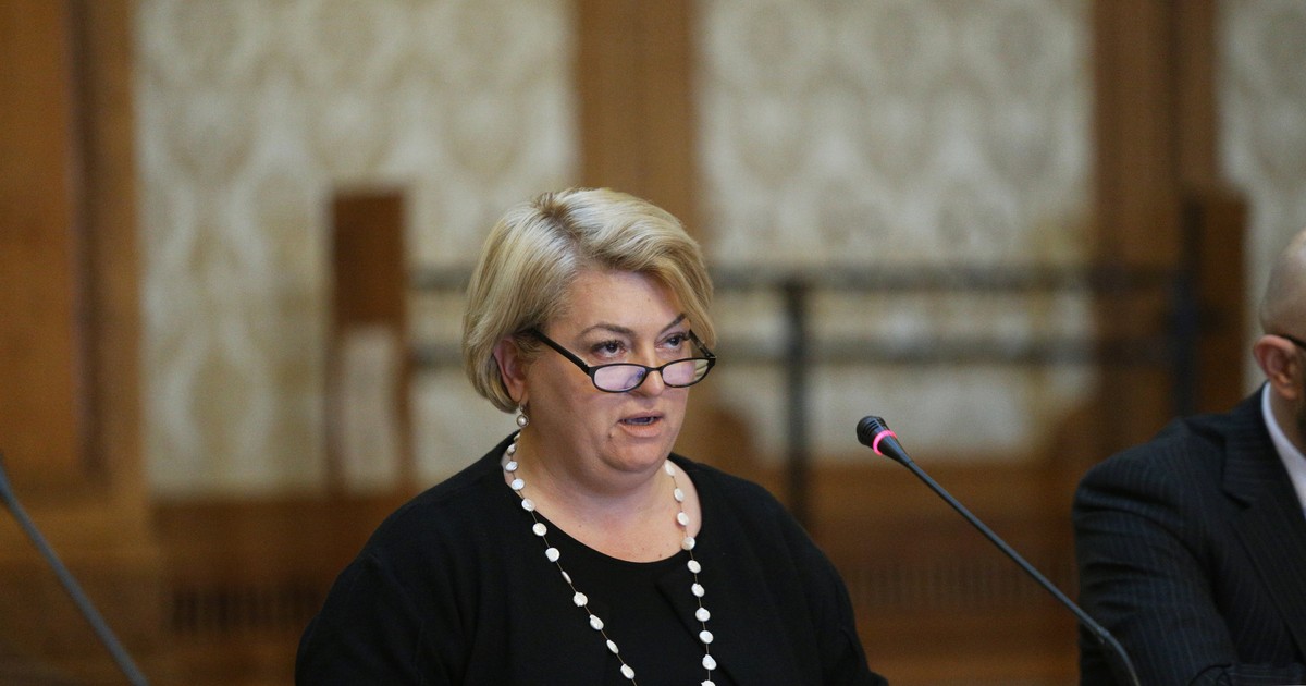 Acuzată că n-a reflectat căderea Guvernului Dăncilă, șefa TVR acuză un membru din CA de partizanat cu PNL și că a comandat angajări în TVR!