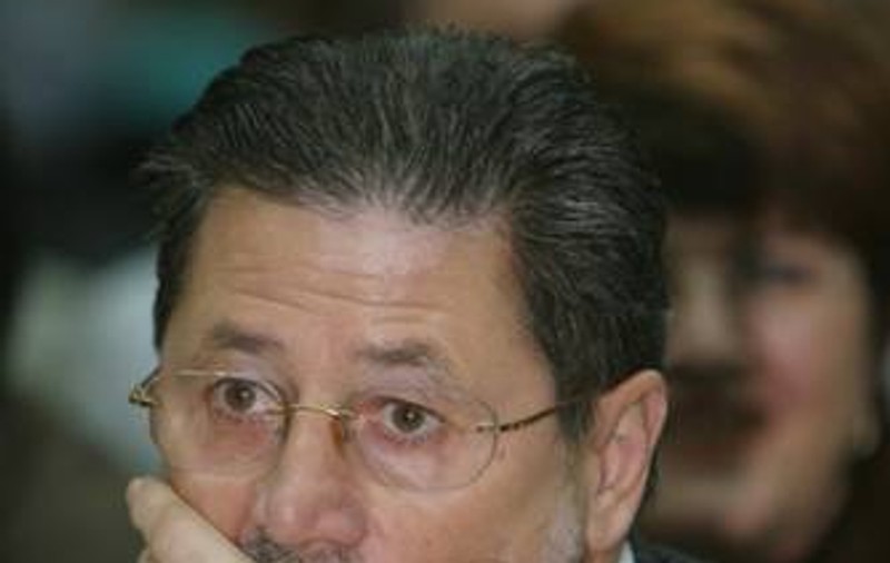 Cornel Dinu îl atacă pe Surdu: ”Nu ar juca nici la autişti, Dumnezeu să-l ierte!”