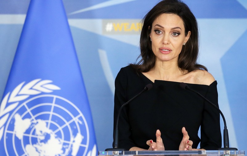 Sfatul Angelinei Jolie pentru fiicele ei