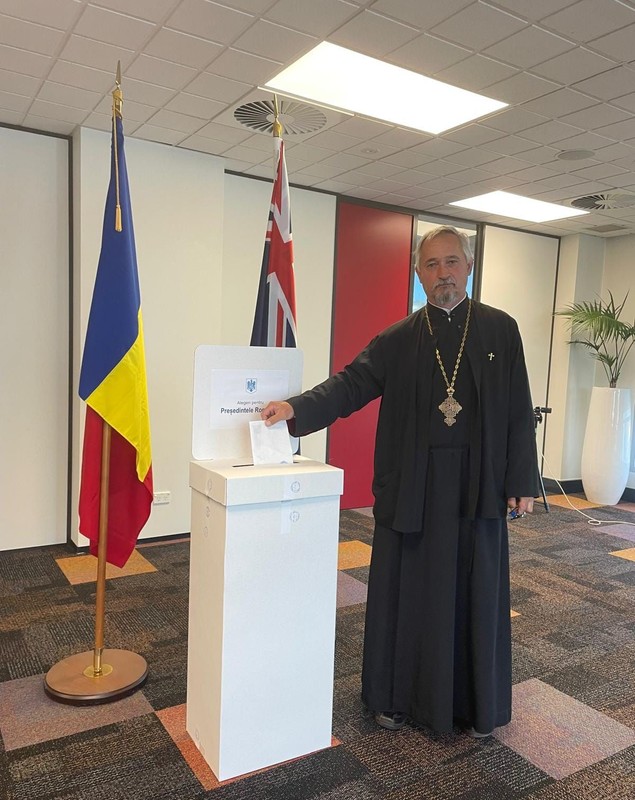 Primul român care a votat la alegerile prezidențiale din 2024 e preot în Noua Zeelandă