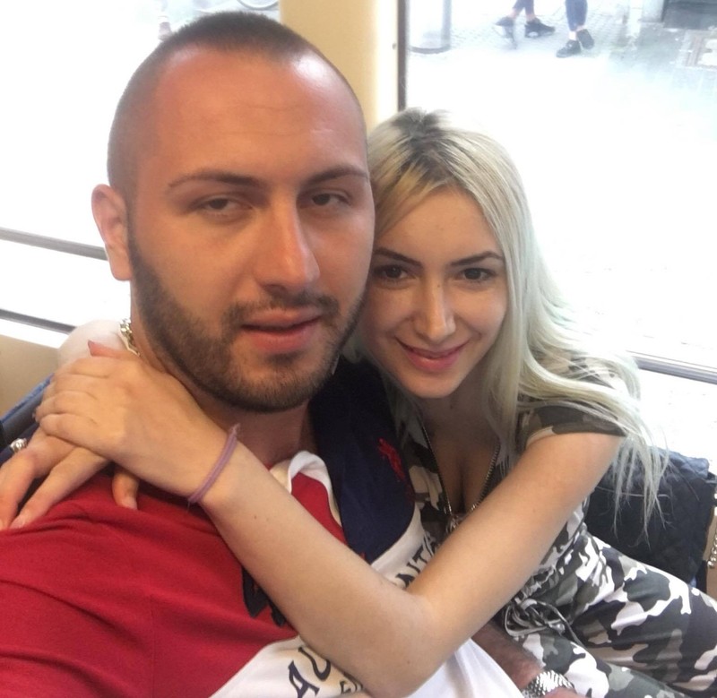 Sexy Brăileanca e însărcinată. Florina Mihăilă, alături de Marian, tatăl copilului ei, pe vremea când erau împreună