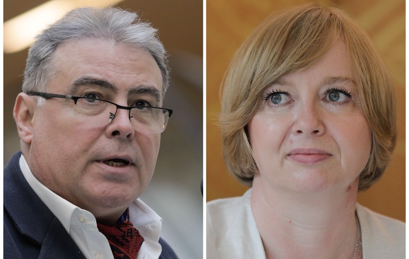 După ce Emilia Șercan i-a reproșat frigul din Biblioteca Națională, Adrian Cioroianu a divulgat subiectul la care lucrează jurnalista, într-un atac lansat pe Facebook