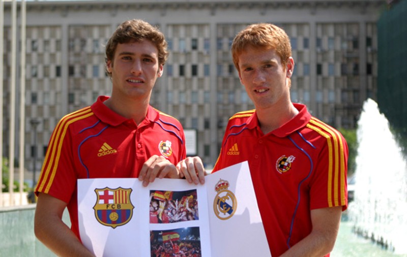 Jucătorii de la Barcelona şi cei de la Real Madrid şi-au dat mâna pentru a câştiga Europeanul U19 din România